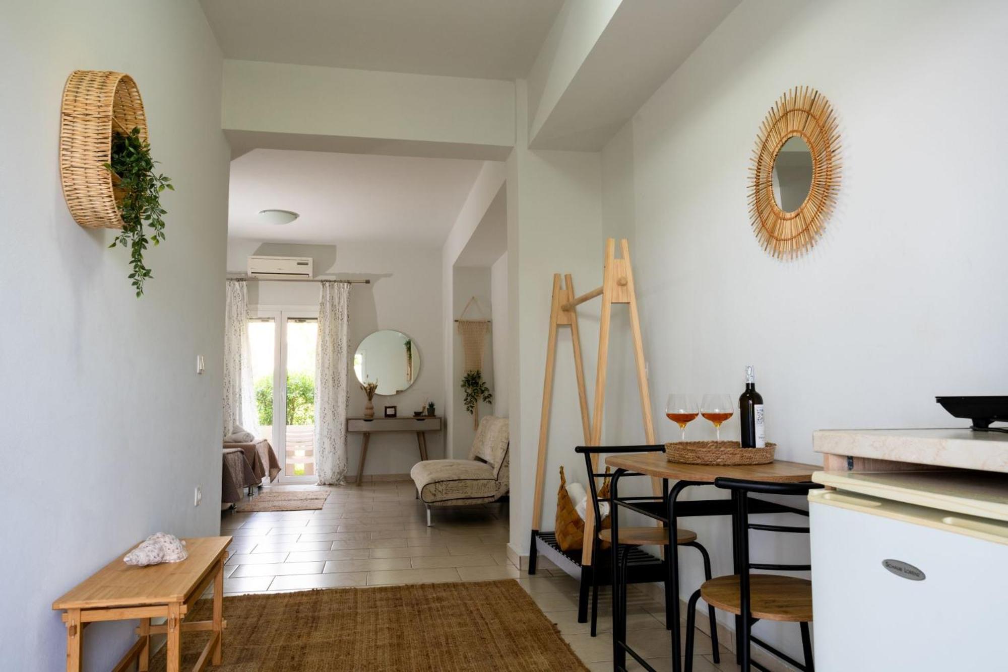 Tesys Studios And Apartments Лаганас Номер фото
